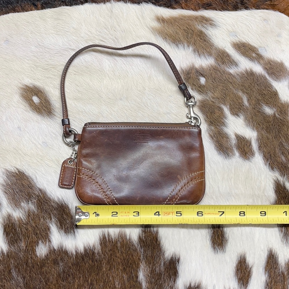 Vintage Coach Tanned Leather Wristlette